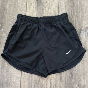 Women's Nike Tempo Running Shorts